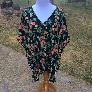 Xhilaration flowy print top